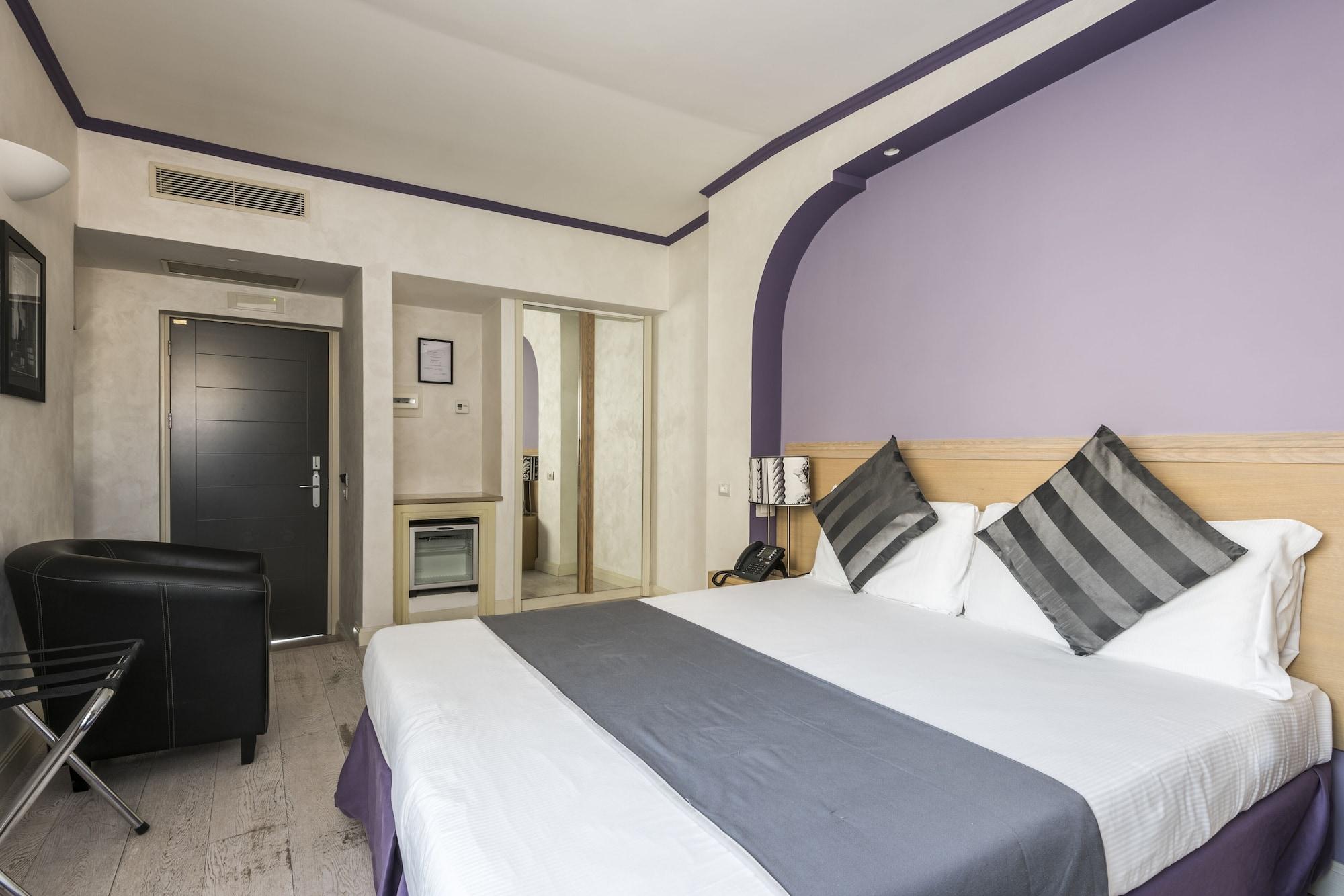 Smart Pincio Hotell 3*